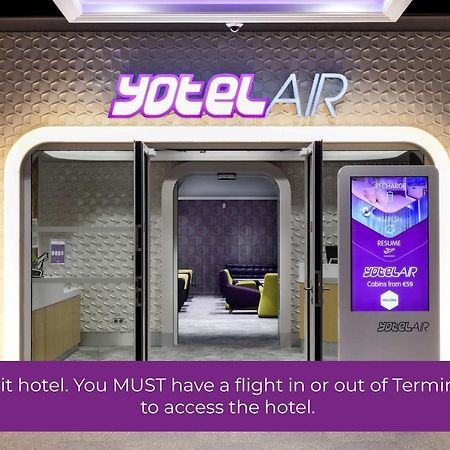 Yotelair Paris Cdg - Transit Hotel - Terminal 2E Roissy-en-France Kültér fotó